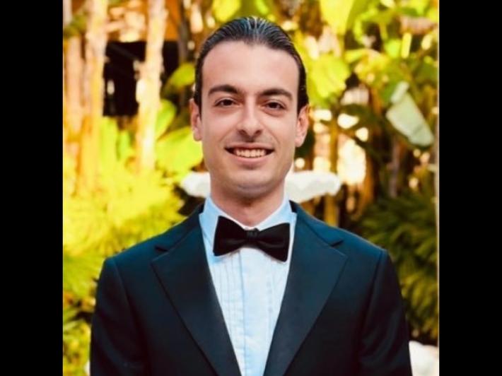 Usa, candidato di Trump si ritira dopo chat con post razzisti