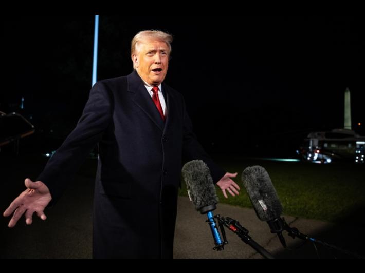 Trump, firmer&ograve; l'accordo di pace fra Thailandia e Cambogia