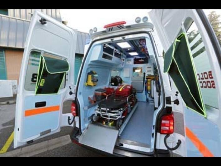  Travolto da un cancello durante la 'ronda', muore vigilantes