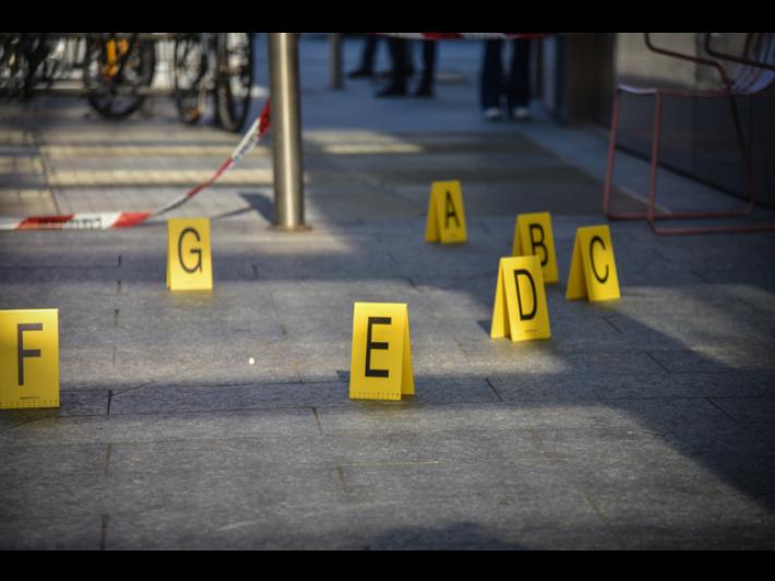 Terminata l'operazione alla donna accoltellata a Milano