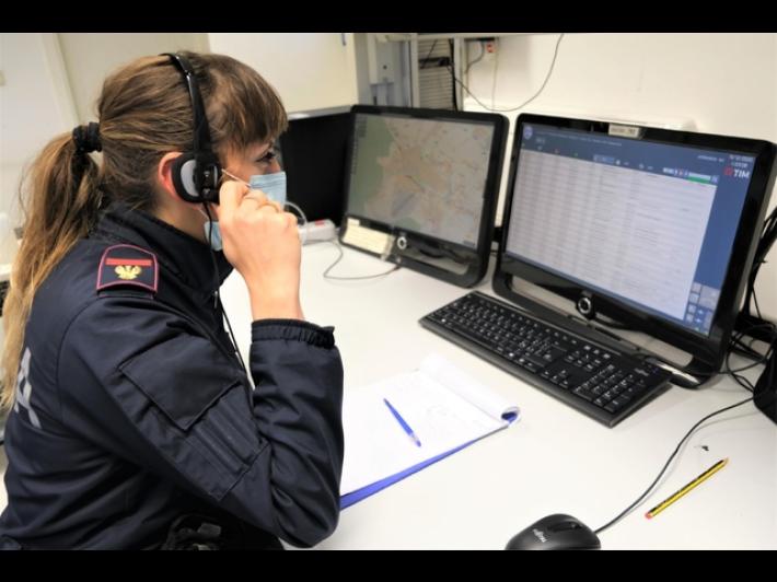 Donna violentata in una piazza a Firenze, 2 identificati 