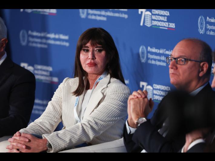 Valditara, sostegno psicologico previsto e finanziato