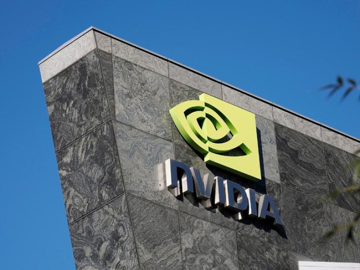 Nvidia: trimestrale sopra attese, calano timori bolla IA