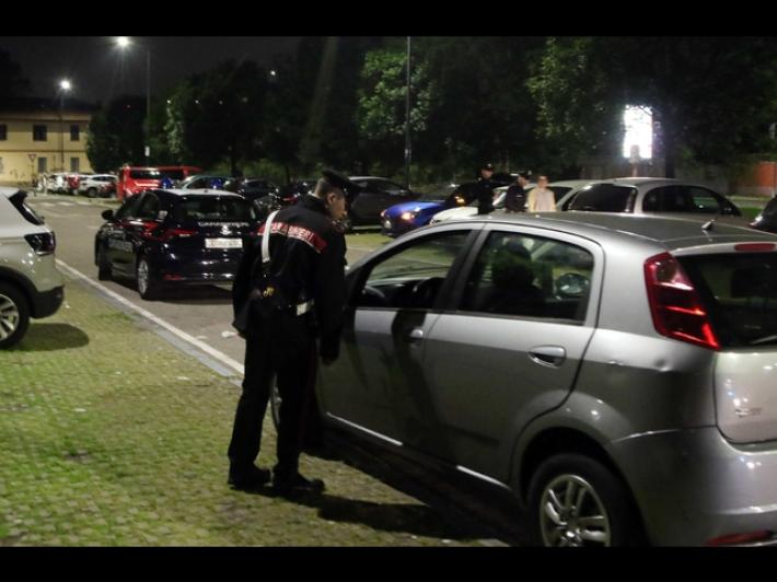 Violenza sessuale a Gallarate: 53enne aggredita in strada all'alba mentre andava al lavoro