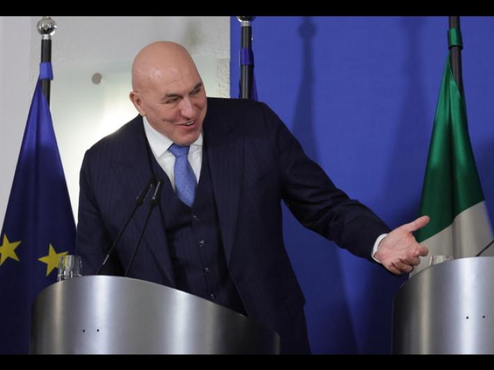 Crosetto, reintrodurre la leva? Porter&ograve; ddl in Cdm e Parlamento