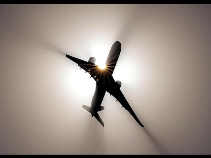 Airbus ferma gli A320, possibili danni da radiazioni solari