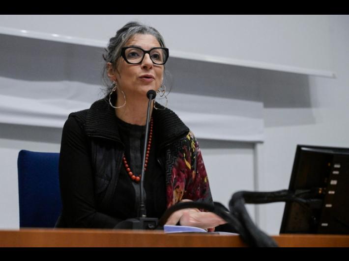 Firenze rinvia voto sulla cittadinanza a Albanese