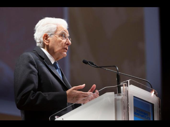 Mattarella, dinamiche bilaterali pongono deboli alla merc&eacute; del pi&ugrave; forte