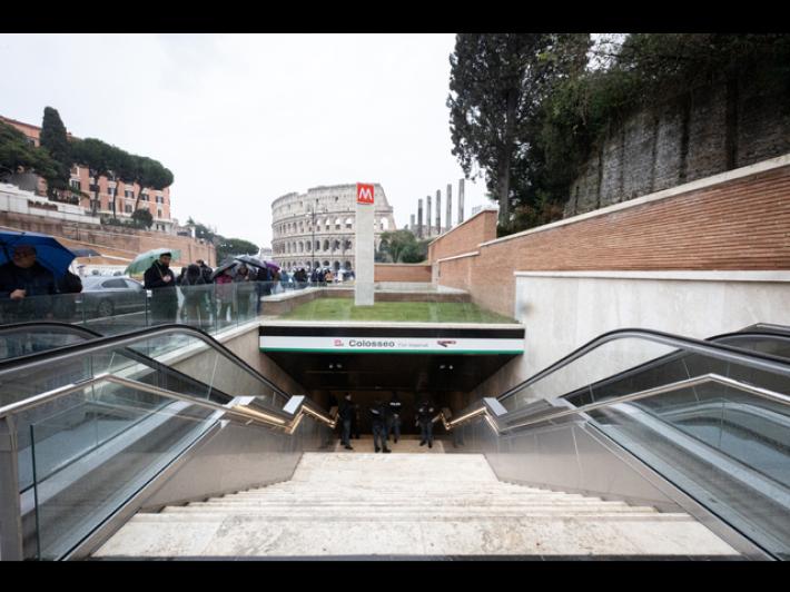 Aprono Colosseo e Porta Metronia, le nuove archeostazioni di Roma
