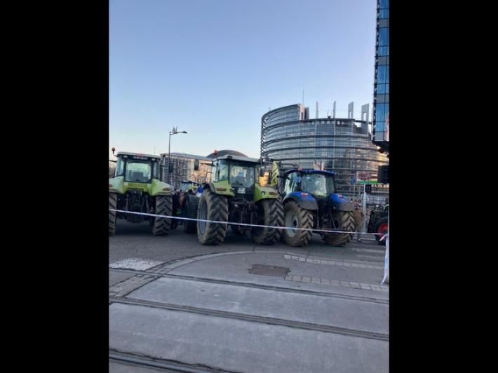 Domani incontro tra von der Leyen, Costa e gli agricoltori in marcia