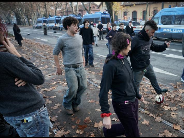 Askatasuna in presidio, 'non ci vogliono qui, saremo nelle strade'