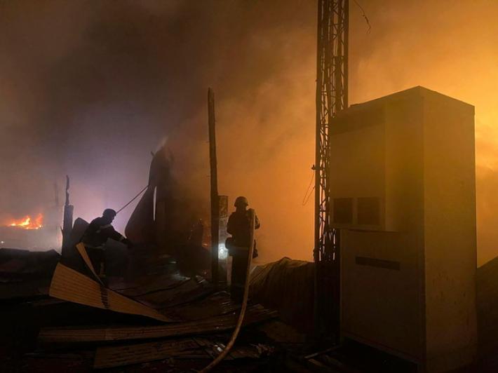 Allarme aereo in tutta l'Ucraina, 'potenti esplosioni a Kiev'