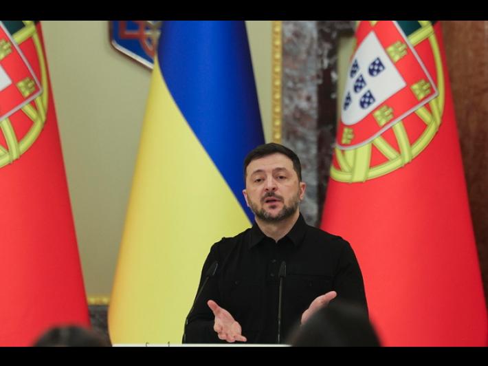 Zelensky, 'l'incontro con Trump dimostra che ci sono progressi'