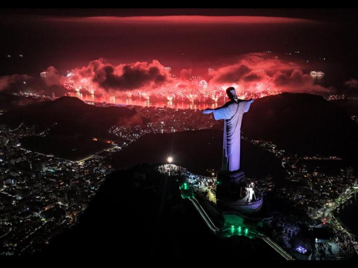 Rio svela il piano per il Capodanno, 13 palchi e fuochi d'artificio