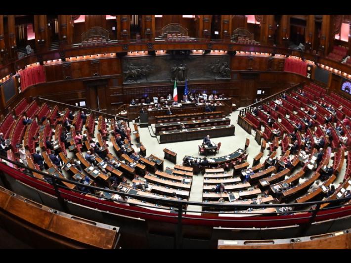 S&igrave; della Camera alla fiducia sulla manovra