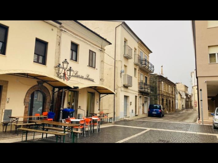 Famiglia nel bosco, parla il padre dei tre bambini: "Sono stanco e deluso"