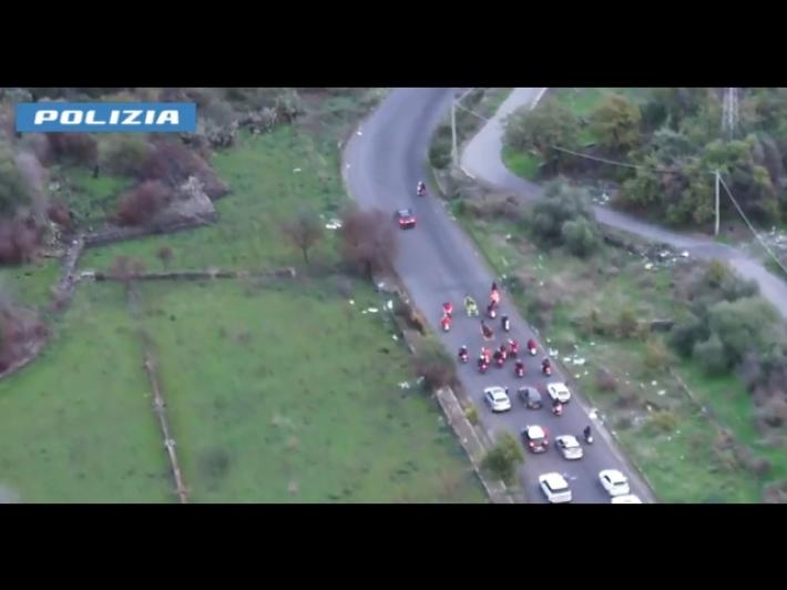 Corsa clandestina di cavalli, polizia la 'segue' con droni e la blocca