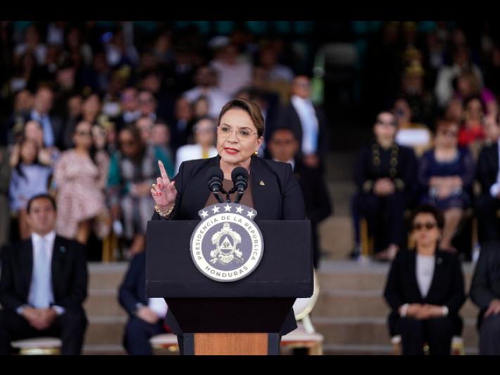 Caos elezioni in Honduras, Xiomara Castro ordina un nuovo conteggio