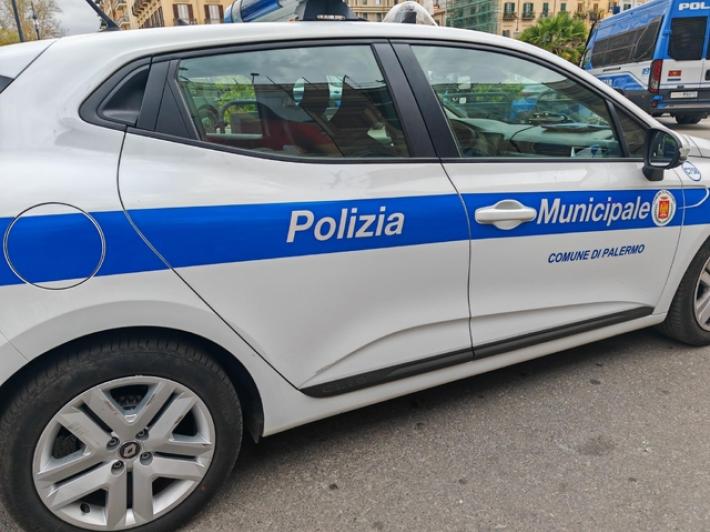 Discoteca abusiva con fontane pirotecniche sequestrata a Palermo