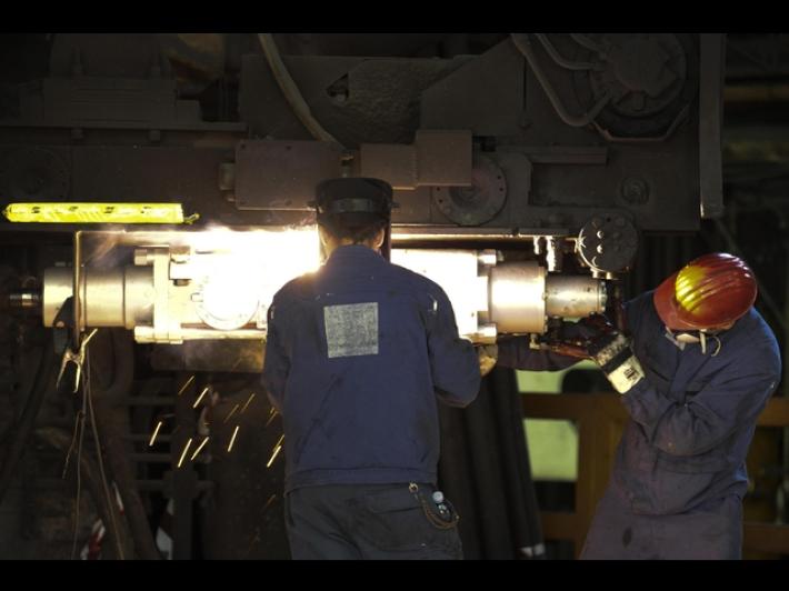 Ex Ilva, 17 indagati per la morte dell'operaio Claudio Salamida