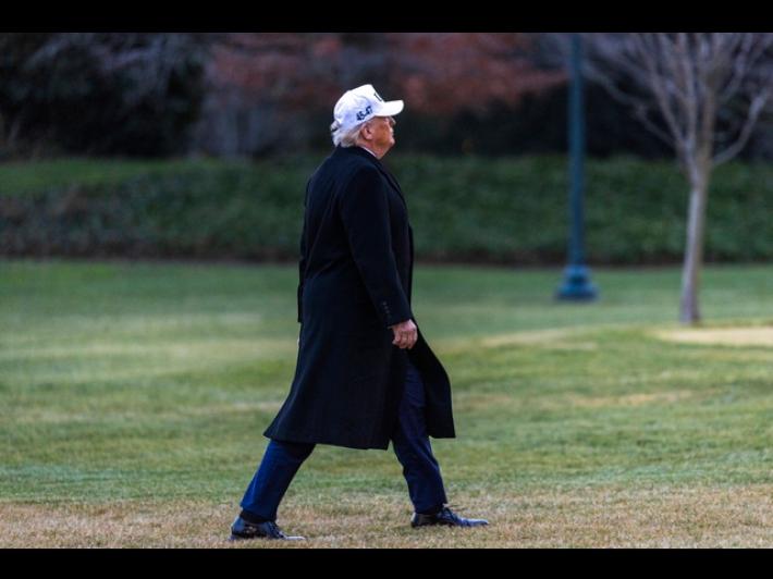 Reuters, 'possibile intervento militare Usa in Iran entro 24 ore'