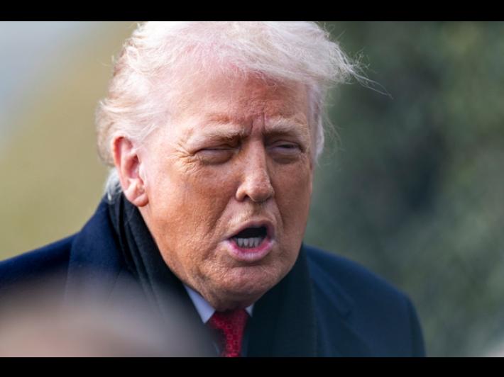 Trump, 'stiamo parlando con la Nato della Groenlandia'