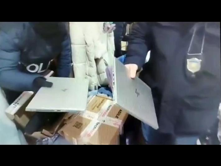 Sigilli a storico locale a Roma dopo la strage di Crans-Montana