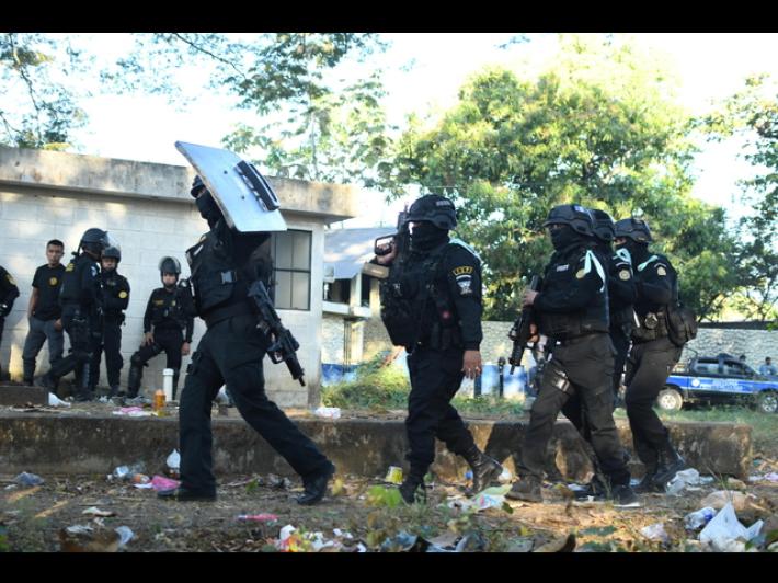 Il presidente del Guatemala dichiara lo stato di emergenza