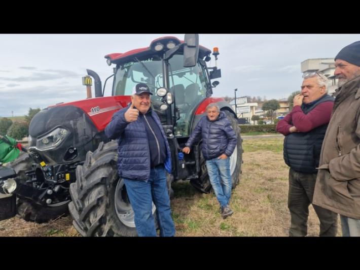 Tornano i trattori allo svincolo A1 di Orte, nel Viterbese