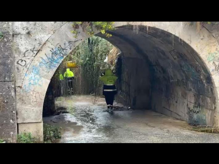 Maltempo su Isole e Calabria, massima allerta per nubifragi, mareggiate e venti