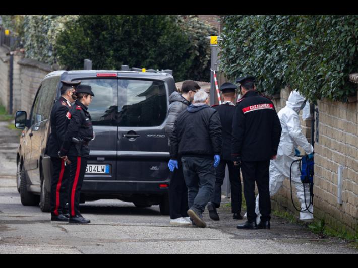 Uccisa ad Anguillara, al marito contestato il femminicidio