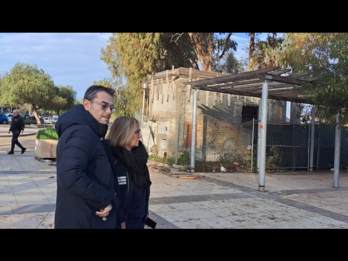 Maltempo, sindaco Cagliari 'sabbia per ripristinare Poetto cancellato'