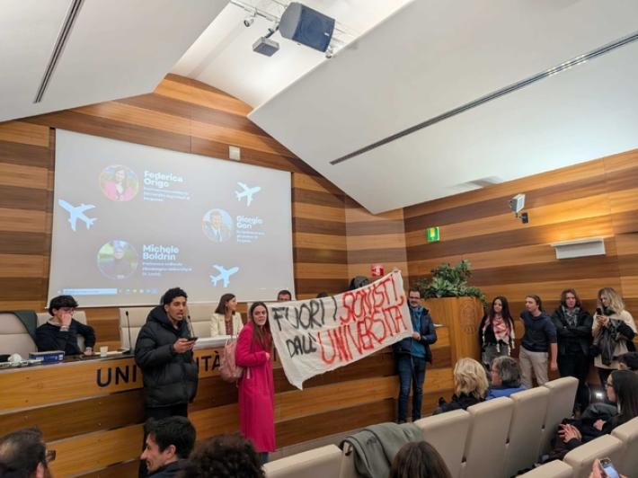 Docente su Ig, 'ProPal interrompono incontro all'Universit&agrave; di Bergamo'