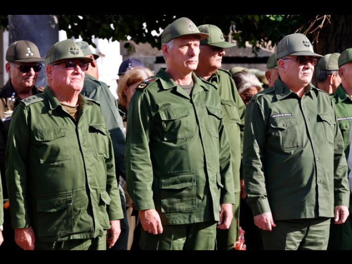 Cuba, presidente guida esercitazioni militari anti-Usa