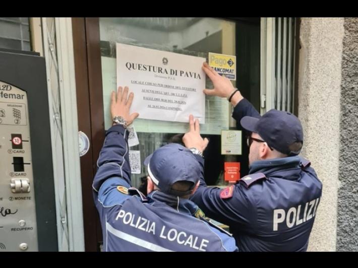 Discoteca abusiva nel seminterrato, il Questore chiude un bar a Pavia