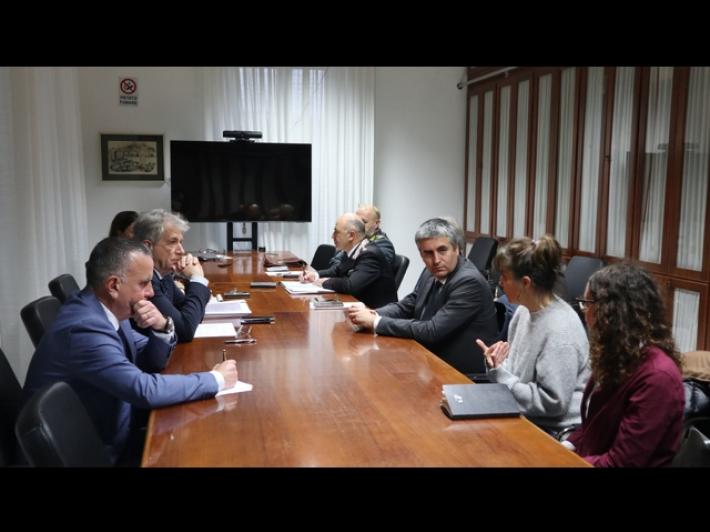 Studente ucciso: riunione in Prefettura, via libera ai metal detector portatili