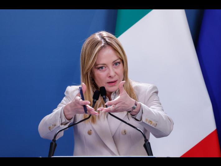 Meloni sorvola in elicottero zone colpite dal maltempo in Sicilia