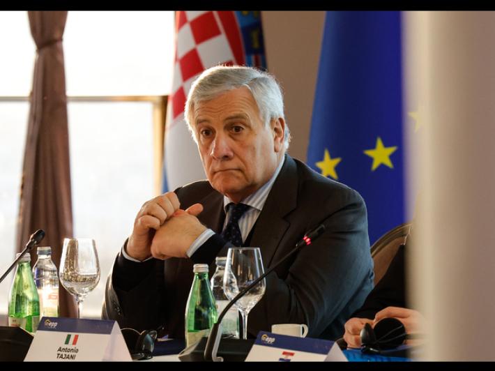 Tajani, forze politiche isolino violenti ed approvino pacchetto sicurezza
