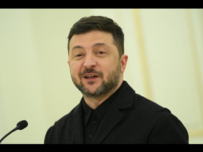 Zelensky, prossimi incontri trilaterali il 4-5 febbraio ad Abu Dhabi