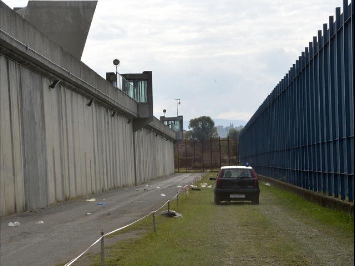 Il killer di Denisa ha tentato di evadere da Sollicciano