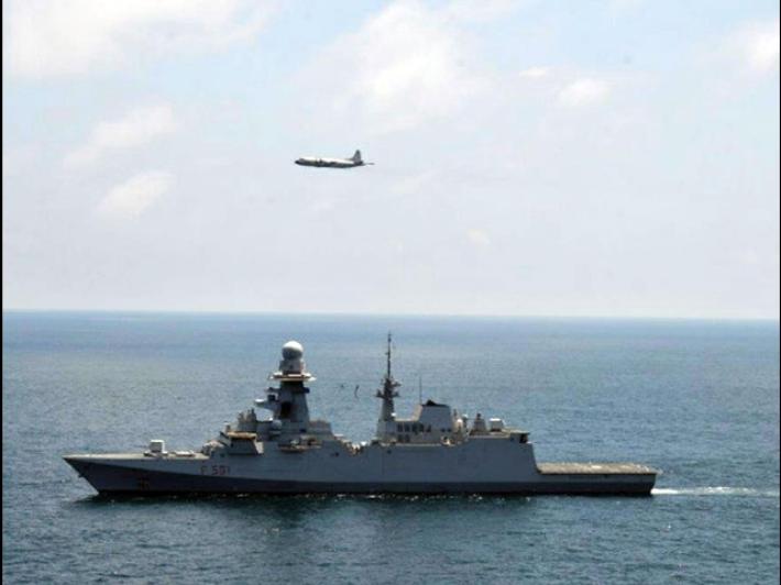 Flotta russa vicino alla Sardegna, monitorata da nave e aereo italiani