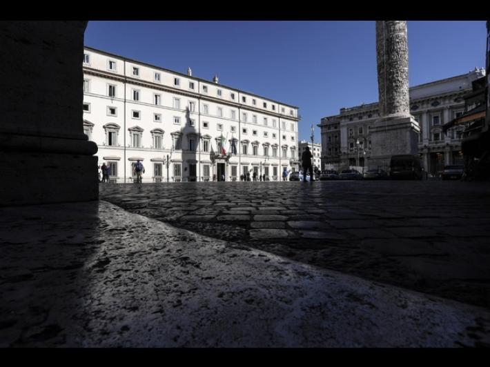 Cdm alle 16.10, in esame pacchetto sicurezza e decreto sul Ponte