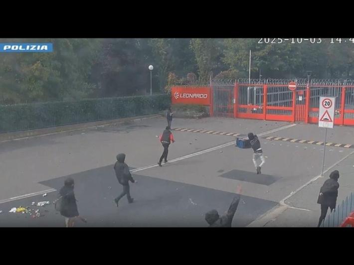 Assalto a Leonardo, misura cautelare per un minore a Torino