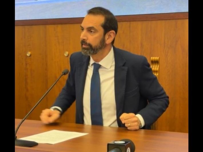Sindaco di Messina annuncia le sue dimissioni