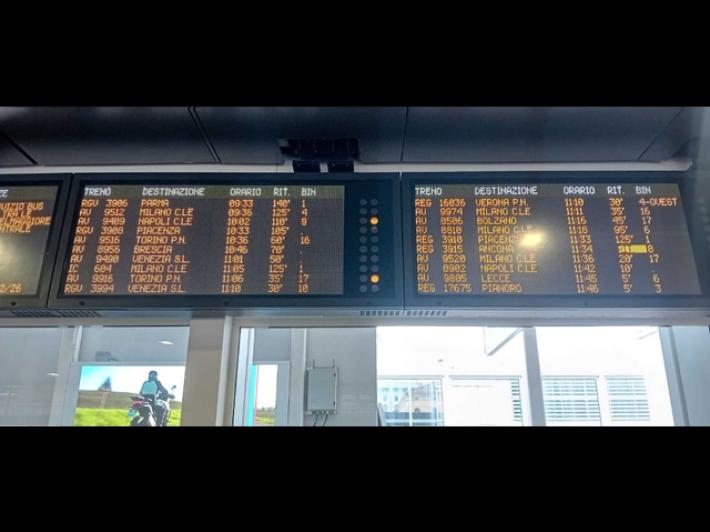 Mit, chiederemo danni ai responsabili dei sabotaggi dei treni