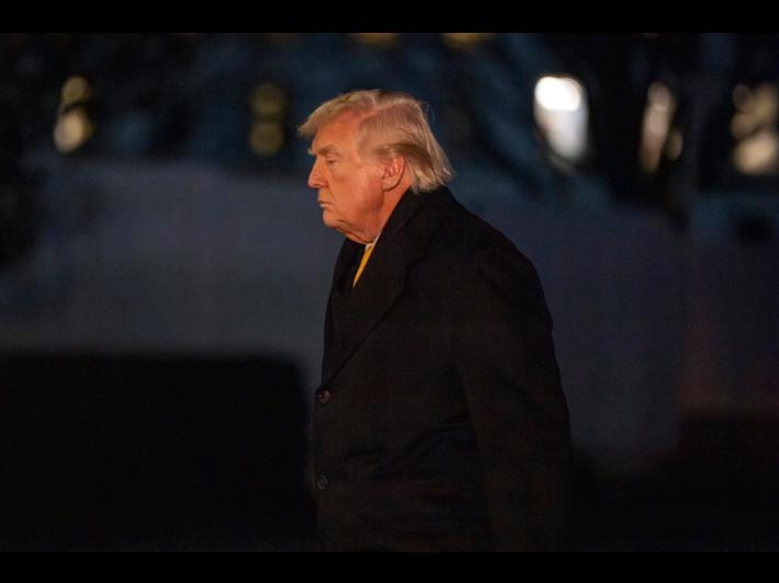 'Trump vuole escludere dem da incontro bipartisan con i governatori'