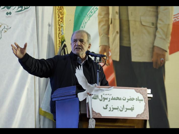 Teheran, 'non cerchiamo l'arma atomica, aperti a verifiche'