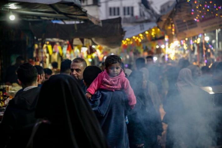 Commissione Ue: "Ue valuta di fornire sostegno al Comitato per l'amministrazione di Gaza"