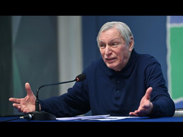 Referendum: don Ciotti, Costituzione non da riformare ma da rispettare