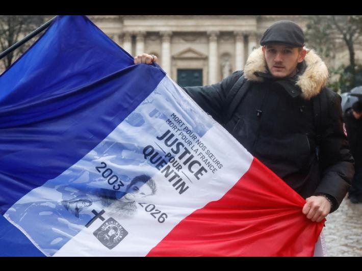 Francia, ok ministro dell'Interno alla marcia per Quentin Deranque domani a Lione